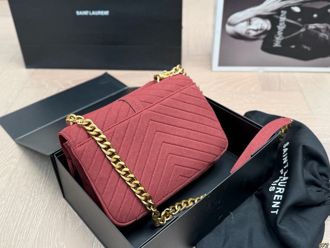 &yen;185飞机盒 圣罗兰 ysl流苏单肩包 很有复古的感觉 高级又不失优雅 超有氛围感 通勤 休闲 约会通通可搭 尺寸24 16