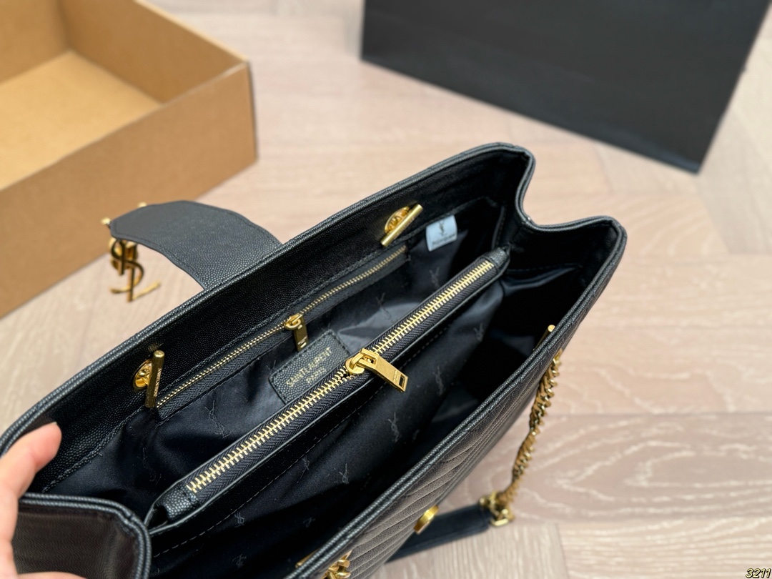 &yen;145飞机盒 圣罗兰YSL 托特包链条包 精致美丽 高级优雅 很好驾驭，不挑衣服，不挑季节 一年四季都可，可盐可甜 高个子小姐姐背，气质御姐范 小个子的小姐姐背，甜甜女孩一枚 尺寸34 24