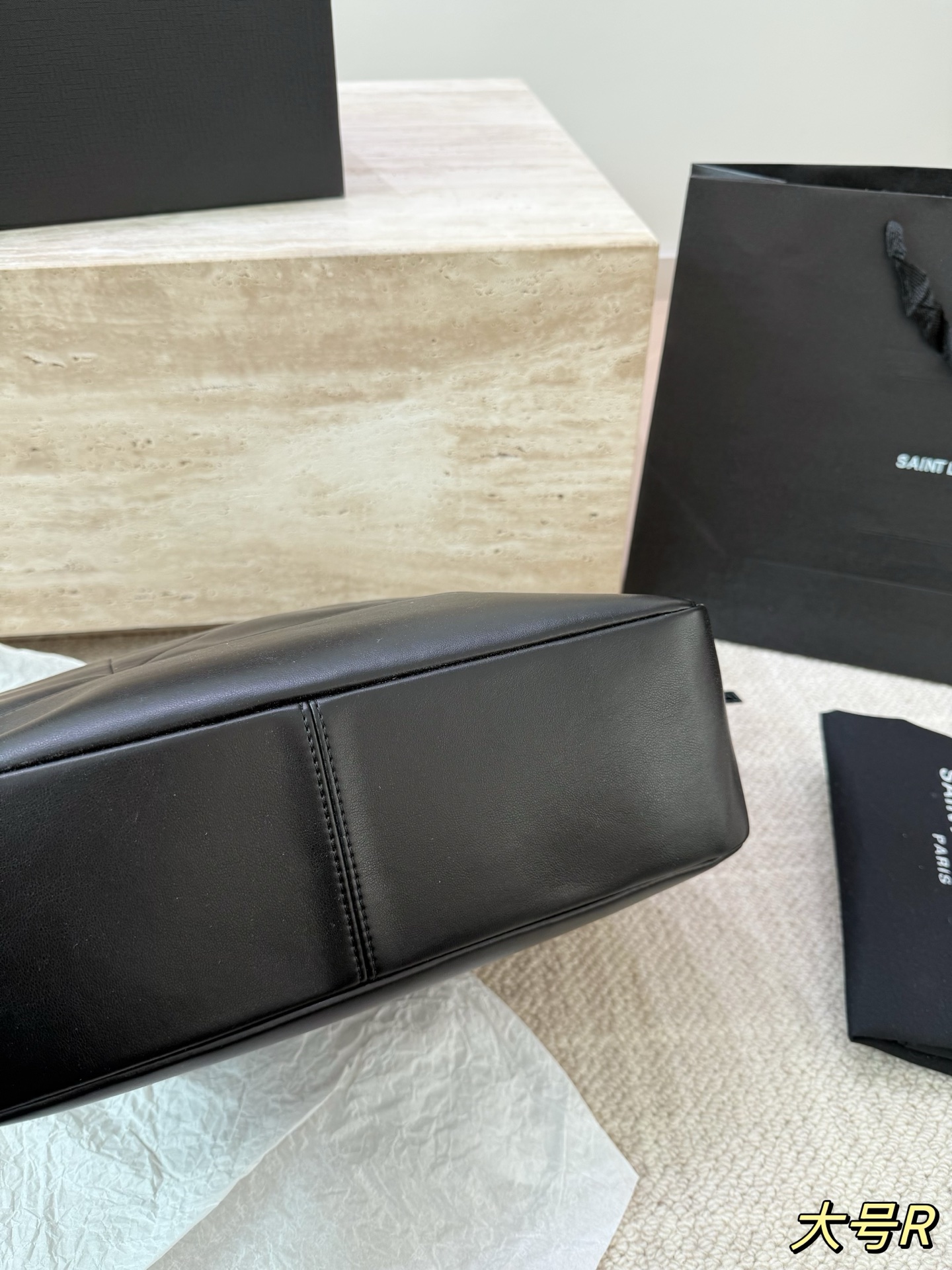 P160 P155 YSL Jamie shopping福袋 麂皮真的是氛围感的神 太时髦高级了 小号大号都好看百搭 一年四季都可以背 35cm 25cm