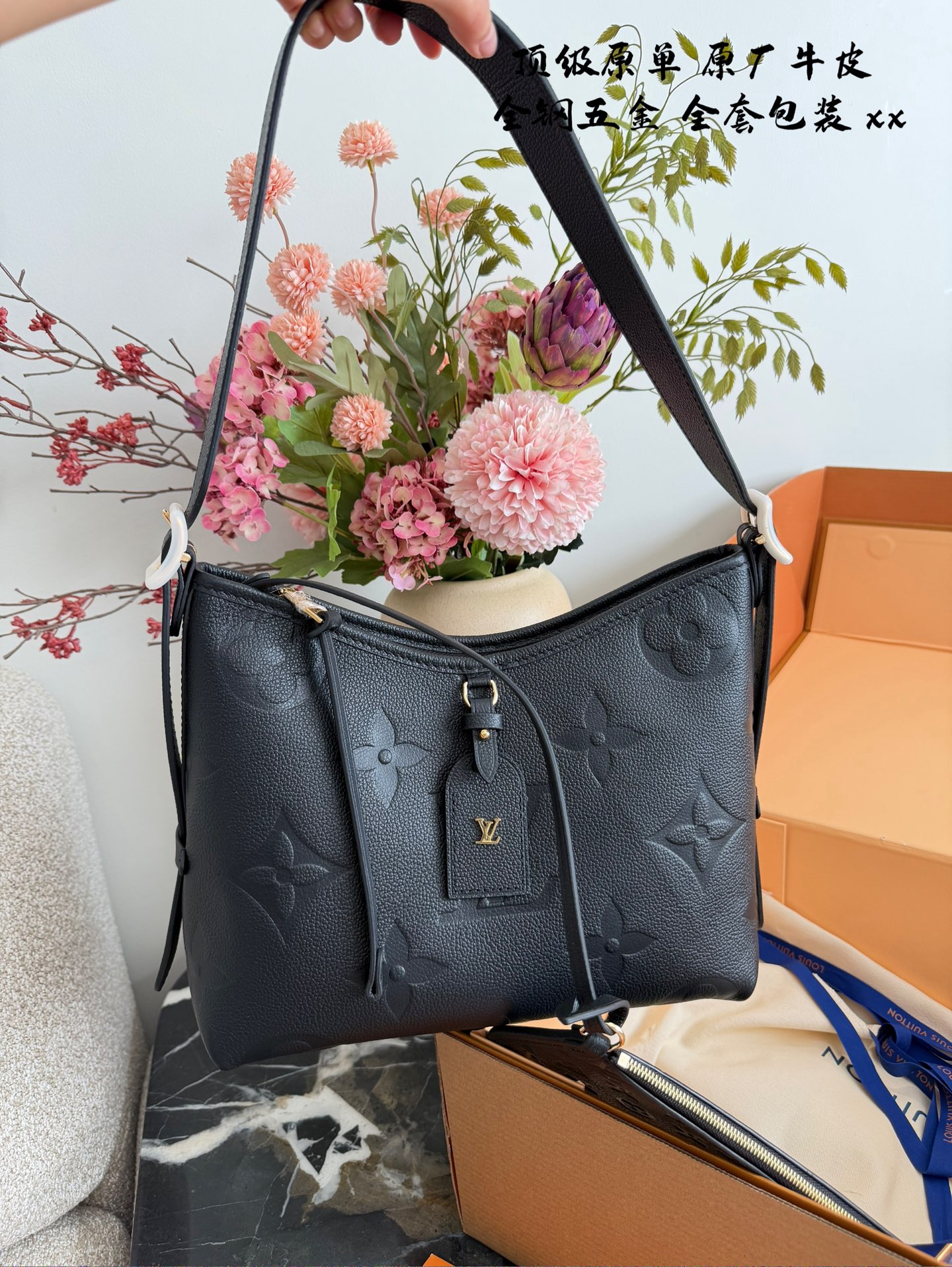 p370 路易威登lv carryall小号 经典老花牛皮,质感满满,高级又百搭 尺寸小号正好,非常日常使用 29cm配盒子