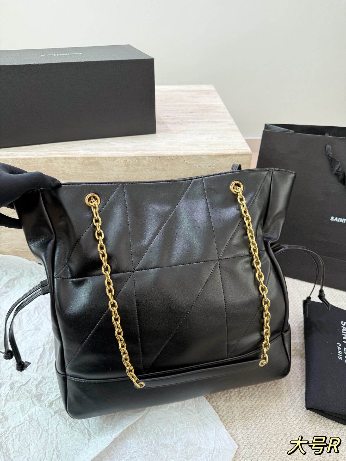 P160 P155 YSL Jamie shopping福袋 麂皮真的是氛围感的神 太时髦高级了 小号大号都好看百搭 一年四季都可以背 35cm 25cm