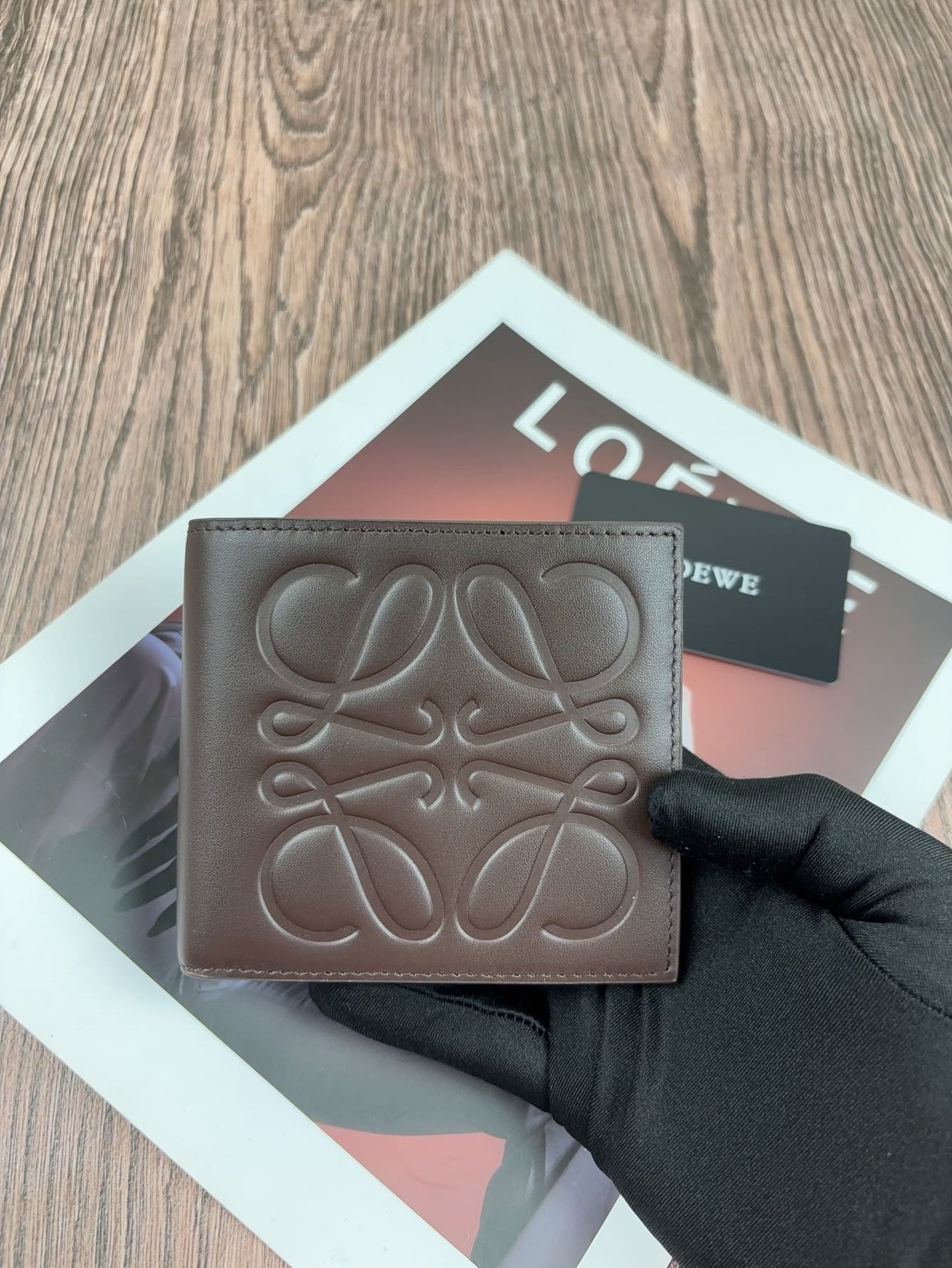 p100🎀颜色 黑 咖 蓝🎀尺寸 11x10🎀型号 L1140🎀 罗意威 Puzzle牛皮钱包绵密的手感,很有质感男女通用