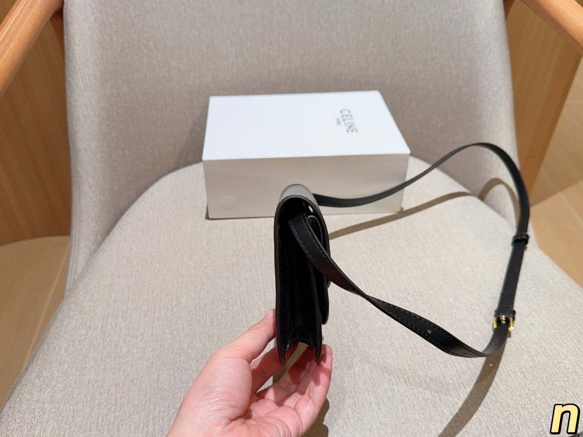 💰140 CELINE赛琳 新款双层woc斜挎信封包~ 尺寸20×13×5 礼盒包装🎁