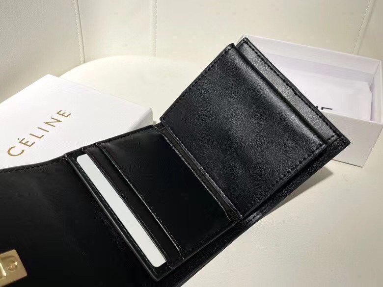 🎀Celine 10523🎀颜色 黑色🎀尺寸 11*10*5 🎀Celine短式钱包非常炫美的一个系列，专柜同步，采用头层牛皮，精致时尚！p95