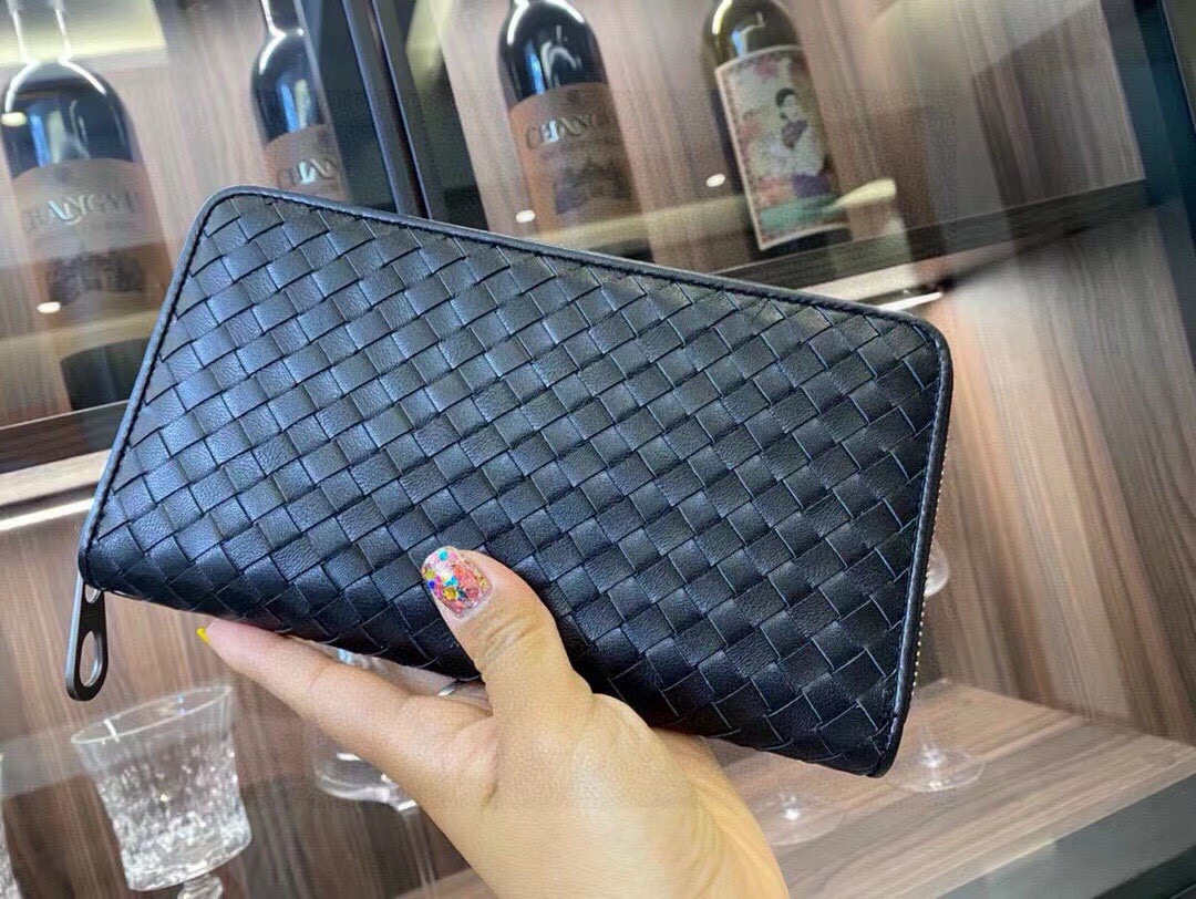 📢📢📢p110 8888Bv 专柜经典款钱包 手拿包 💕全羊皮皮 人工编织 大号手包 简单百搭 p110