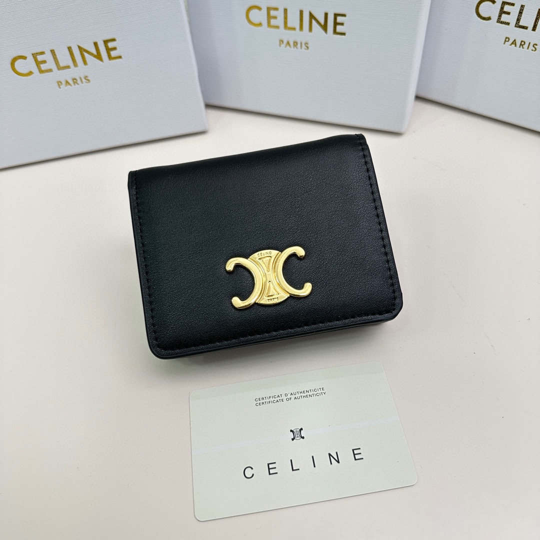 P85🎀Celine 3510🎀颜色 黑色 鹅黄 灰色 🎀尺寸：11*9*3🎀Celine官网最新款！短式钱包非常炫美的一个系列，专柜同步，采用头层牛皮，精致时尚！