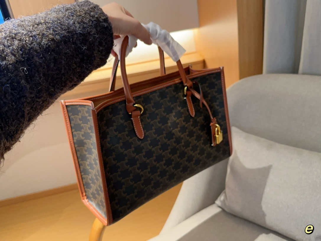 💰125 无盒 赛琳celine 新款老花托特包Tote购物袋 超大容量很能装~超级实用 尺寸：35*23