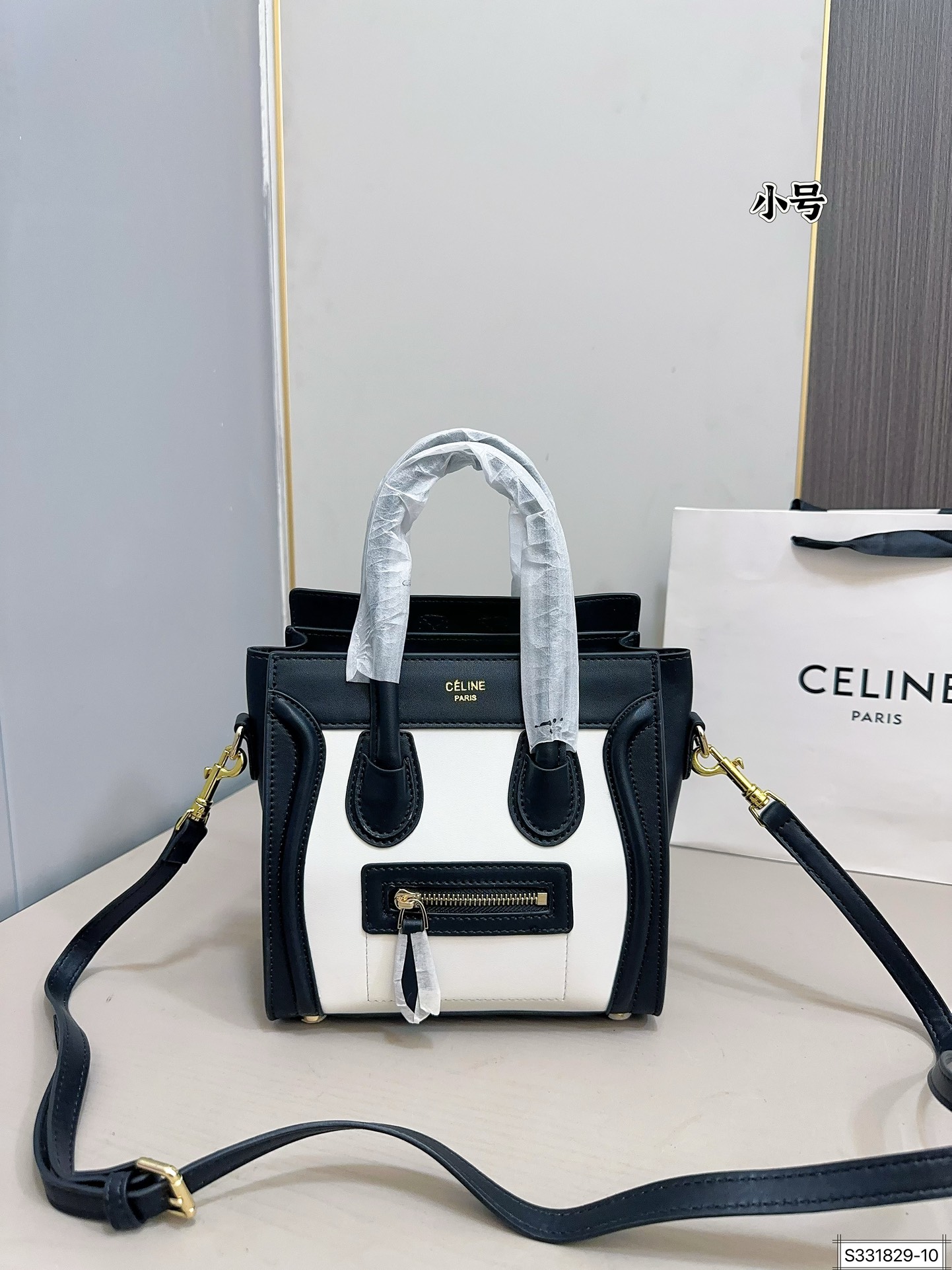 大号💰145⚠️尺寸27 27 小号💰135⚠️尺寸22 21 赛琳笑脸包 手感软糯 百搭休闲 可手拎 可斜挎 集美必备 简洁优雅