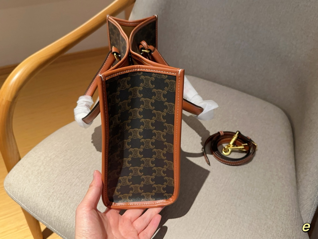 💰125 无盒 赛琳celine 新款老花托特包Tote购物袋 超大容量很能装~超级实用 尺寸：35*23