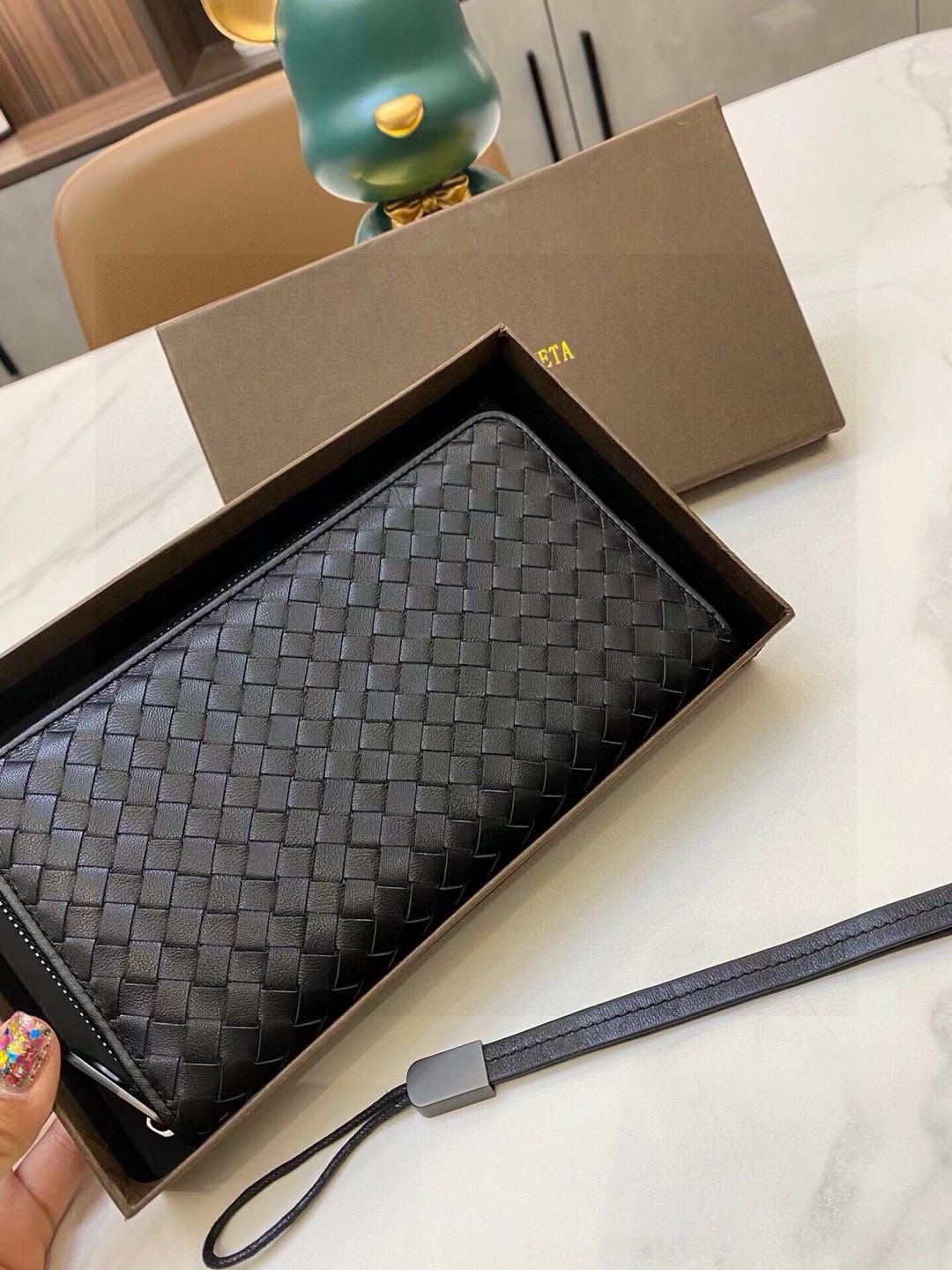 📢📢📢p110 8888Bv 专柜经典款钱包 手拿包 💕全羊皮皮 人工编织 大号手包 简单百搭 p110