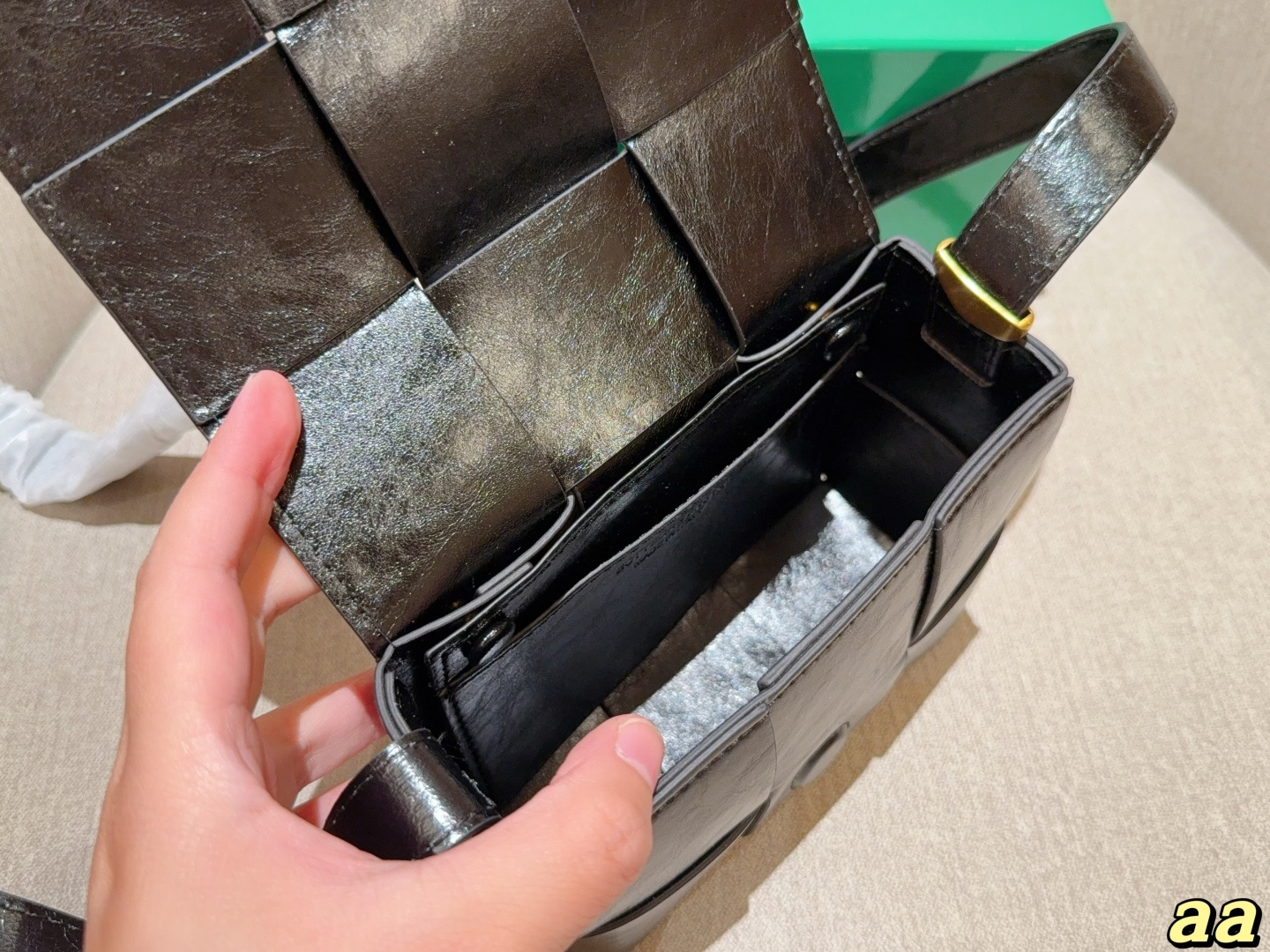 💰145 Bv蝶葆家 mini编织包6格小方包～单肩斜挎包～ 尺寸18&times;12&times;6 礼盒包装🎁