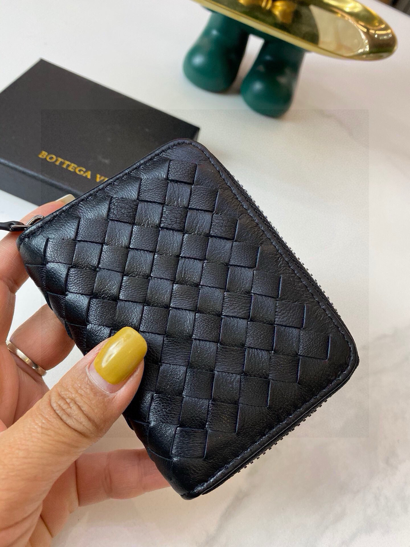 📢📢📢 p65 6113 bv 女士卡包 零钱包 💕 里外顶级羊皮 1:1质量 经久不衰的爆款