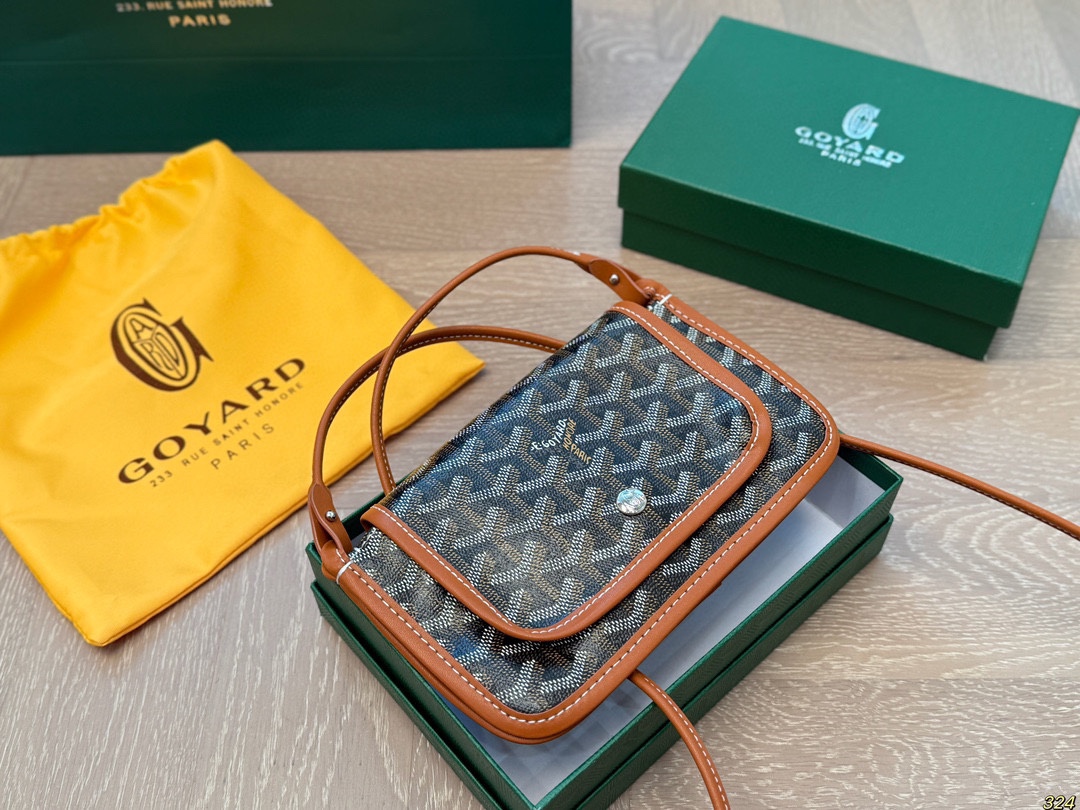 &yen;120配盒 戈雅goyard woc小挎包 ootd夏日包包新包包包包我爱这个色 真的超级推荐goyard的包包时髦又实用好多款我都入了不同颜色可见我是真爱 尺寸20 12