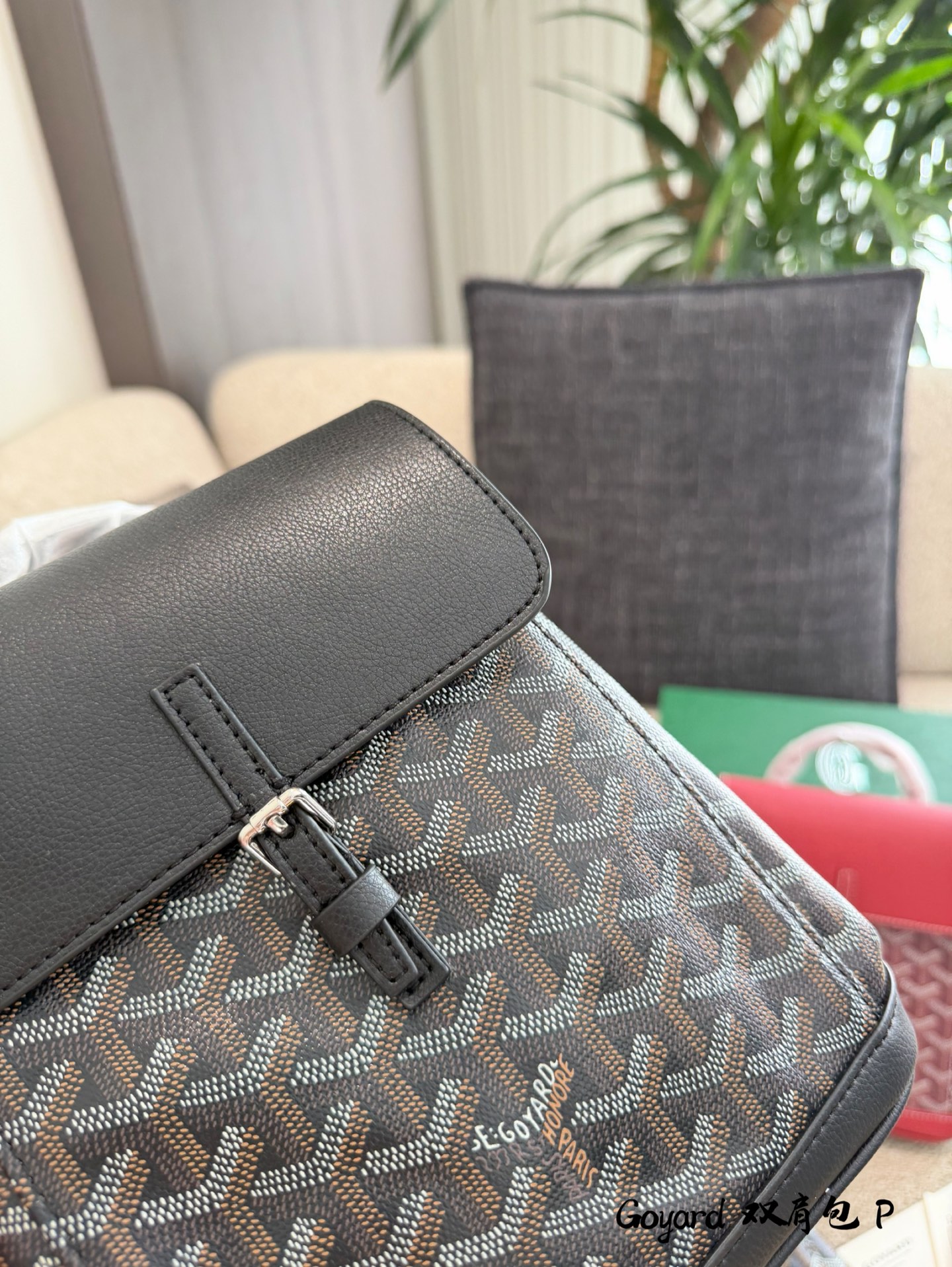 p165 Goyard Alpin mini双肩包~ 一眼喜欢的小乖崽! mini的size超级可爱 Size : 23x9.5x19cm 配盒子