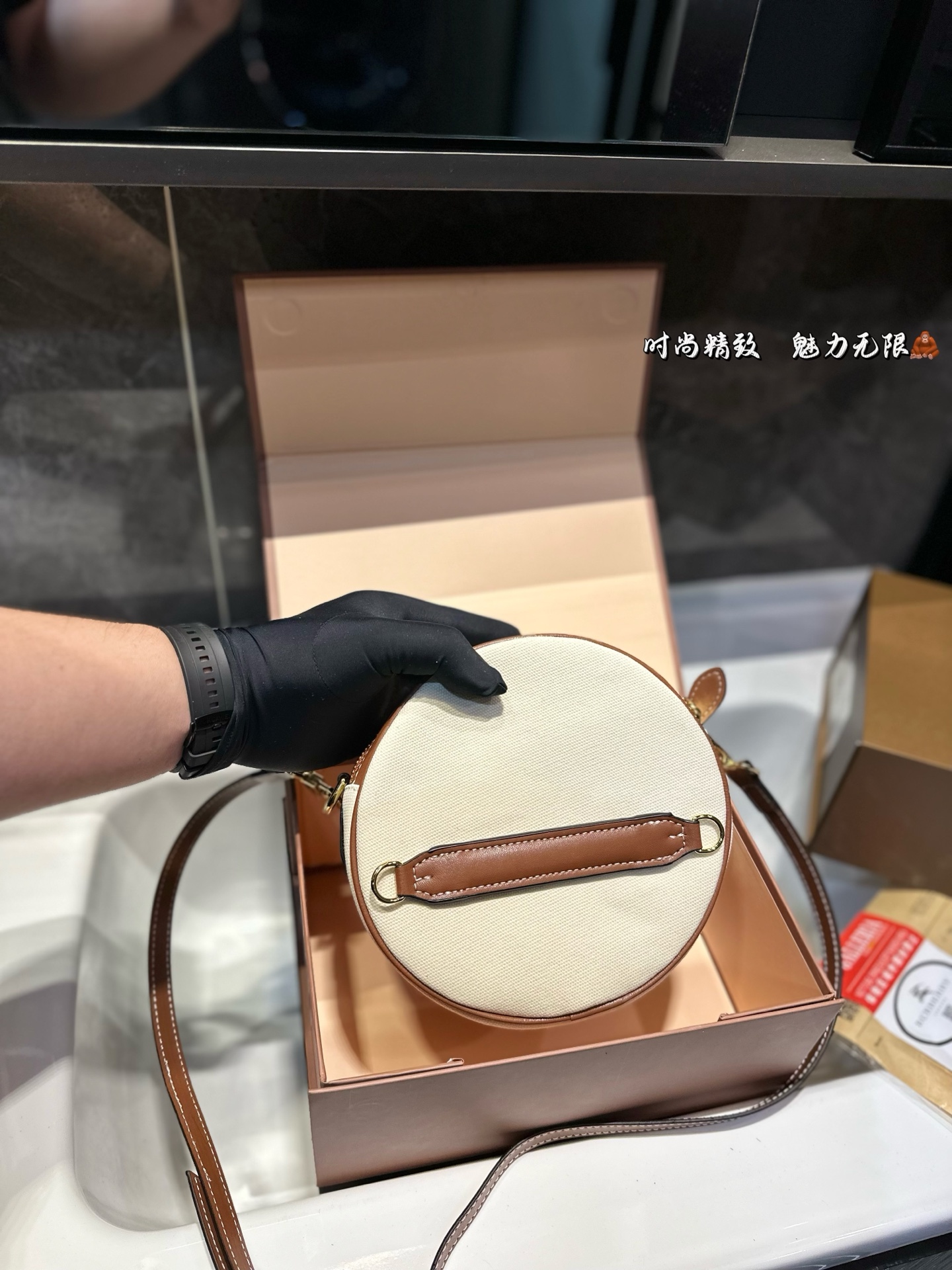 ❤️P130(礼盒包装)❤️ Burberry TB包新品 高品质哦!size:18