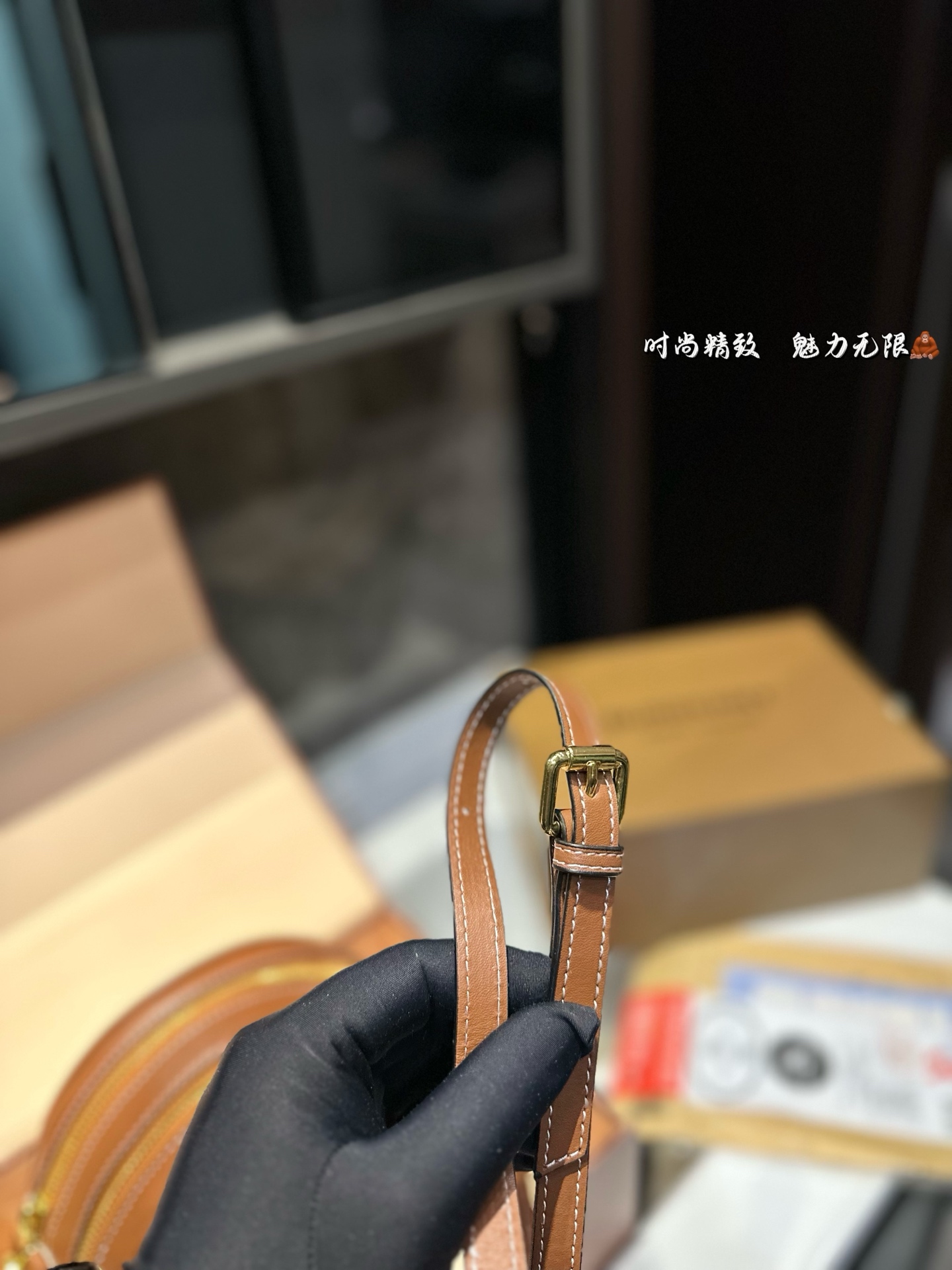 ❤️P130(礼盒包装)❤️ Burberry TB包新品 高品质哦!size:18